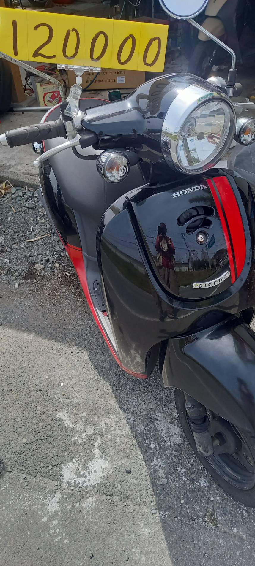 Honda ジョルノ 黒×赤 ¥120,000