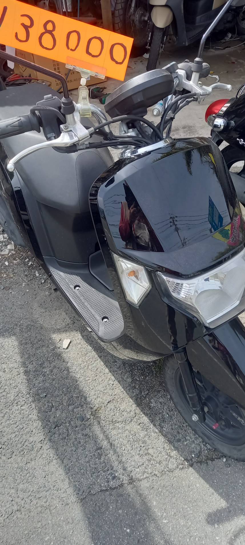 黒スクーター ¥38,000